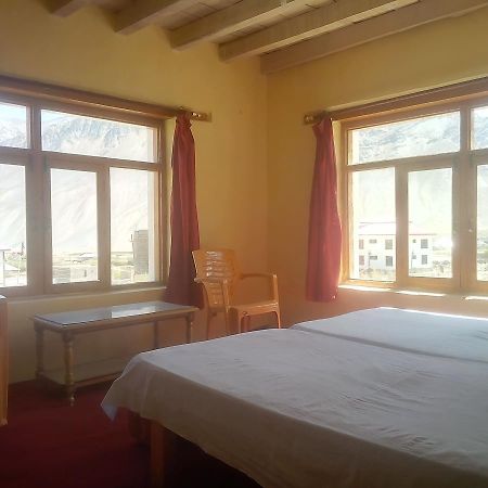 Hotel Rigyal Padam Екстериор снимка